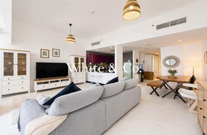 Apartment - 2 Bedrooms - 3 Bathrooms for sale in Cayan Tower - Dubai Marina - Dubai