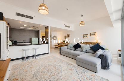 Apartment - 2 Bedrooms - 3 Bathrooms for sale in Cayan Tower - Dubai Marina - Dubai