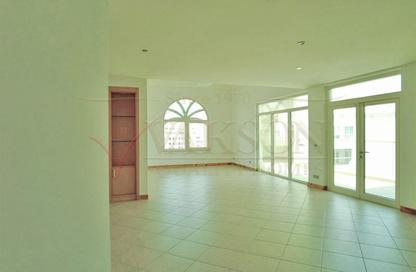 Apartment - 3 - 3 for rent in Jash Hamad - Shoreline Apartments - Palm Jumeirah - Dubai