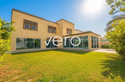 Villa - 4 - 4 for rent in District 8 - Jumeirah Park - Dubai