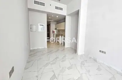 شقة - 1 حمام للايجار في ميلينيوم بن غاطي ريزيدنسز - الخليج التجاري - دبي