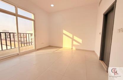 Apartment - 1 - 1 for rent in Bloom Living - Zayed City (Khalifa City C) - Khalifa City - Abu Dhabi