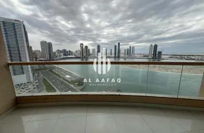 Apartment - 3 Bedrooms - 3 Bathrooms for rent in Al Khan Corniche - Al Khan - Sharjah