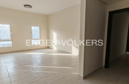 Apartment - 2 - 4 for sale in Building 158 - Contemporary Cluster - Discovery Gardens - Dubai