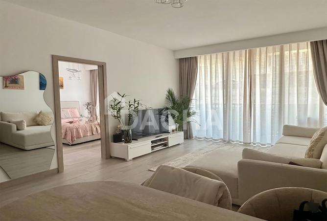 93996098 - Property Main Image