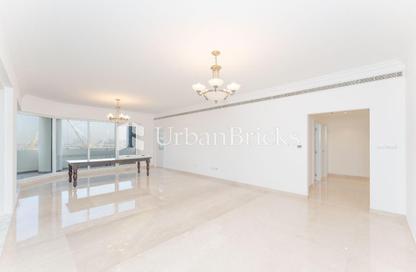 Apartment - 3 - 4 for rent in Ghaya Residence - Sheikh Zayed Road - Dubai