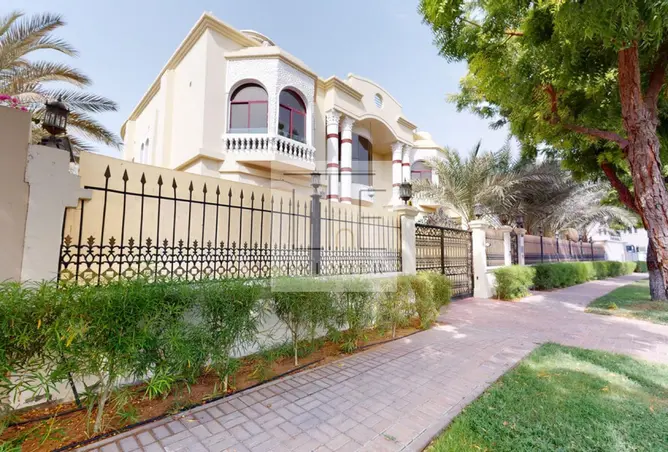 114620696 - Property Image 2