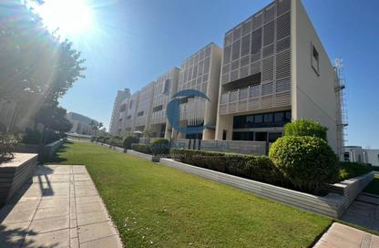 Townhouse - 4 - 5 for rent in Al Muneera Townhouses-Island - Al Muneera - Al Raha Beach - Abu Dhabi
