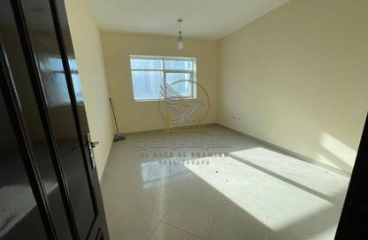 Apartment - 2 Bedrooms - 2 Bathrooms for rent in Al Majaz 2 - Al Majaz - Sharjah