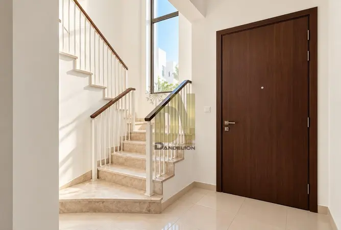 165600203 - Property Image 3