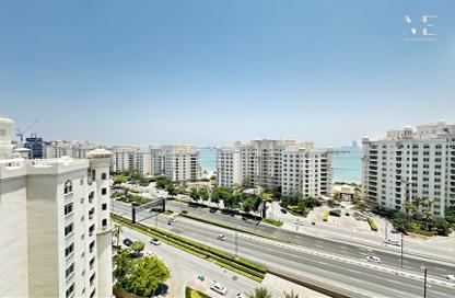 Apartment - 3 Bedrooms - 4 Bathrooms for rent in Al Khushkar - Shoreline Apartments - Palm Jumeirah - Dubai