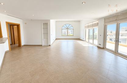 Apartment - 3 - 4 for rent in Al Khushkar - Shoreline Apartments - Palm Jumeirah - Dubai