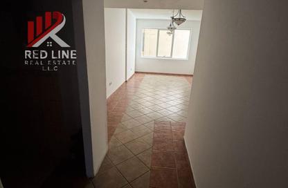 Apartment - 1 Bedroom - 2 Bathrooms for rent in Qasimia 10 building - Al Mahatta - Al Qasimia - Sharjah