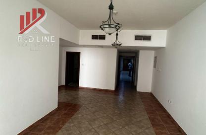 Apartment - 1 Bedroom - 2 Bathrooms for rent in Qasimia 10 building - Al Mahatta - Al Qasimia - Sharjah