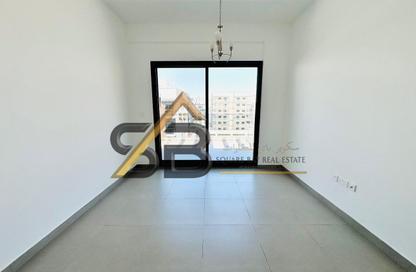 Apartment - 1 Bedroom - 2 Bathrooms for rent in Prestige Building - International City Phase 2 - Al Warsan 4 - Al Warsan - Dubai Apartment - 1 Bedroom - 2 Bathrooms for rent in Prestige Building - International City Phase 2 - Al Warsan 4 - Al Warsan - Dubai