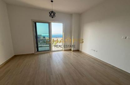 Apartment - 2 - 2 for rent in Waters Edge - Yas Island - Abu Dhabi