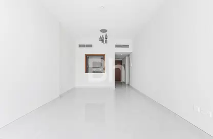 Apartment - 2 Bedrooms - 3 Bathrooms for rent in Future Tower - Business Bay - Dubai
