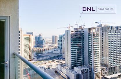 Apartment - Studio - 1 Bathroom for sale in Burj Al Nujoom - Downtown Dubai - Dubai