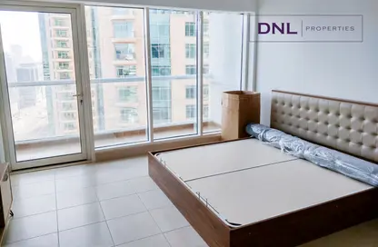 Apartment - 1 Bathroom for sale in Burj Al Nujoom - Downtown Dubai - Dubai Apartment - 1 Bathroom for sale in Burj Al Nujoom - Downtown Dubai - Dubai