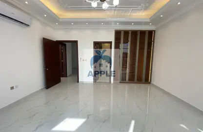 Villa - 5 Bedrooms - 7 Bathrooms for sale in Al Tay Hills - Al Tay West - Al Suyoh - Sharjah Villa - 5 Bedrooms - 7 Bathrooms for sale in Al Tay Hills - Al Tay West - Al Suyoh - Sharjah