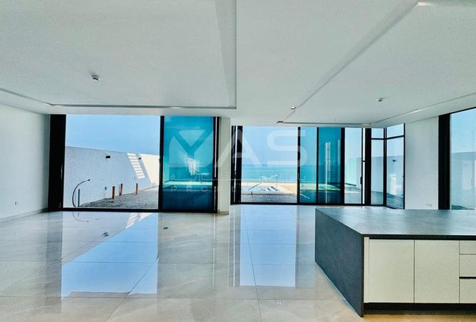 136092990 - Property Image 3