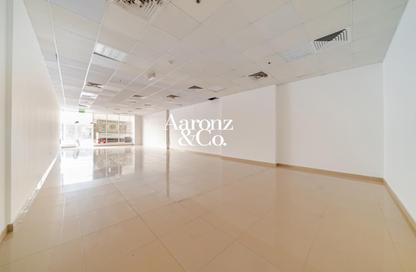 Shop - Studio for rent in Kriscon Tower - Al Qusais Industrial Area 5 - Al Qusais Industrial Area - Al Qusais - Dubai Shop - Studio for rent in Kriscon Tower - Al Qusais Industrial Area 5 - Al Qusais Industrial Area - Al Qusais - Dubai