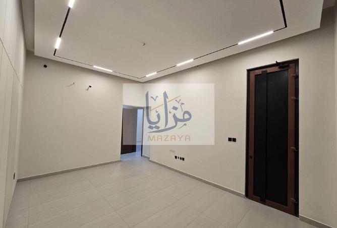 128393227 - Property Image 2