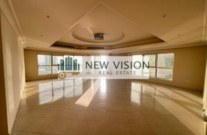 Apartment - 3 Bedrooms - 4 Bathrooms for rent in Al Khan Lagoon Tower - Al Khan Lagoon - Al Khan - Sharjah