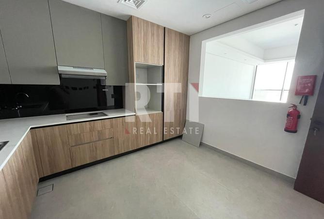 104696149 - Property Image 2
