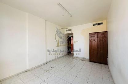Apartment - 1 Bedroom - 2 Bathrooms for rent in Al Mahatta - Al Qasimia - Sharjah