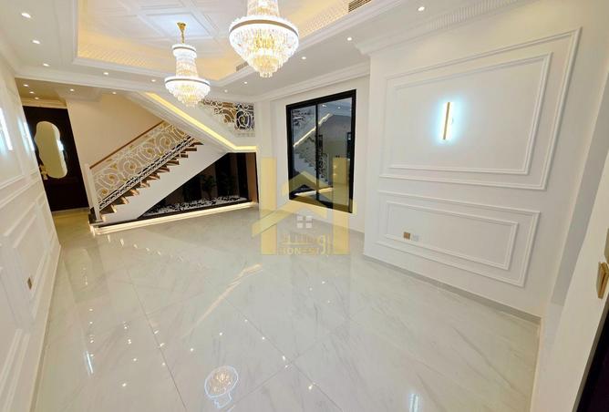 98253712 - Property Image 2