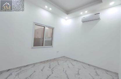 Townhouse - 5 Bedrooms - 6 Bathrooms for rent in Al Zaheya Gardens - Al Zahya - Ajman