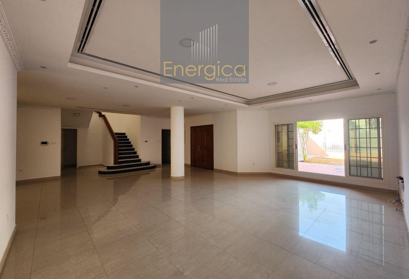 Compound 5BR Villa | Private Garden | Facilities photo 5