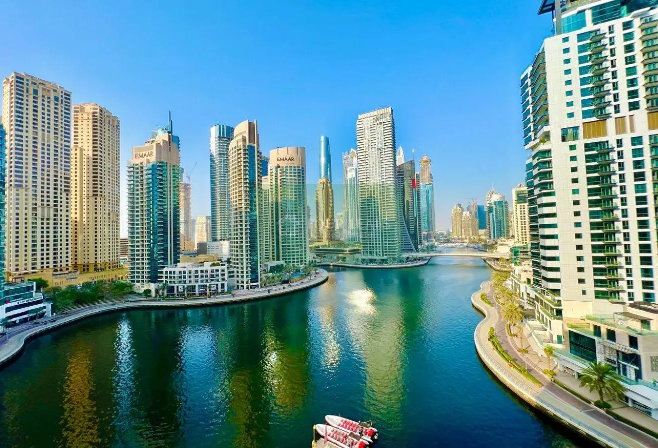 158722106 - Property Main Image