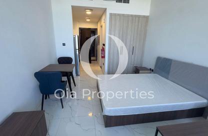 Apartment - Studio - 1 for rent in The Gate - Masdar City - Abu Dhabi