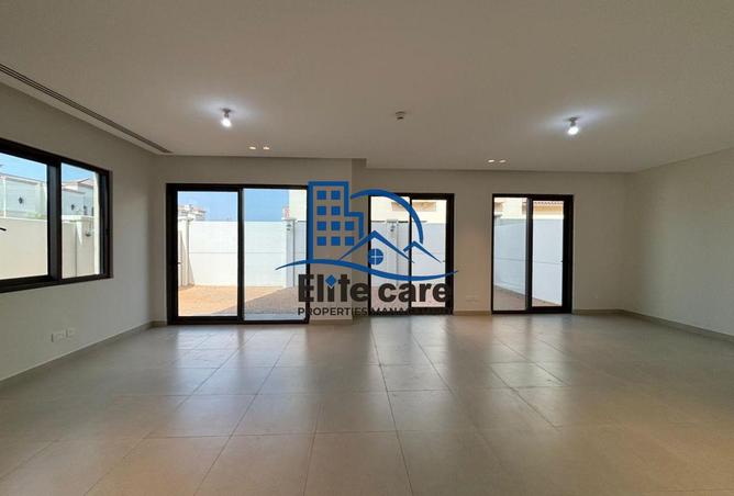 123385910 - Property Image 2