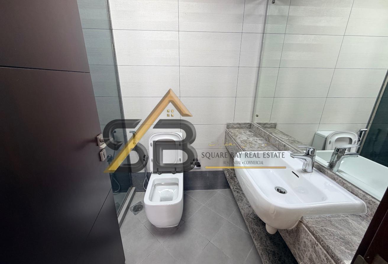 2 BR Apartment in Al Satwa with Shared Pool photo 11