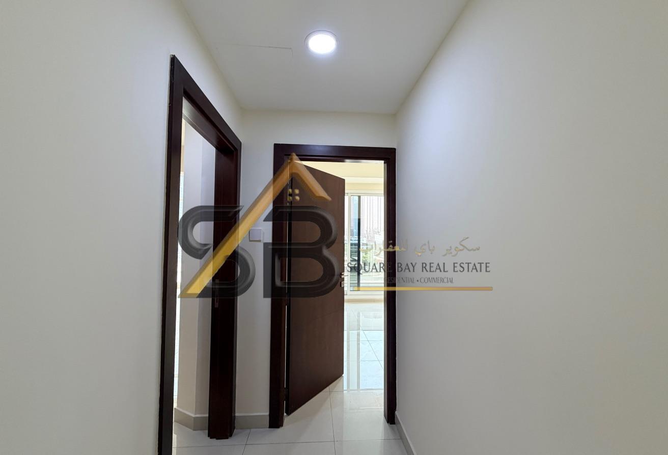2 BR Apartment in Al Satwa with Shared Pool photo 8