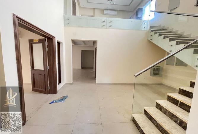 62070243 - Property Image 3