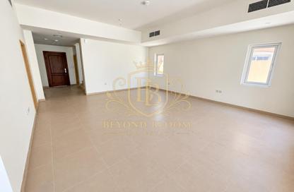 Villa - 3 - 4 for rent in Amaranta 1 - Amaranta - Villanova - Dubai Villa - 3 - 4 for rent in Amaranta 1 - Amaranta - Villanova - Dubai