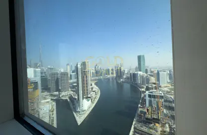 شقة - 2 غرف نوم - 3 حمامات للايجار في برج تشرشل السكني - أبراج تشرشل - الخليج التجاري - دبي