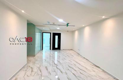 Office Space - Studio - 1 Bathroom for rent in Bayswater - Business Bay - Dubai