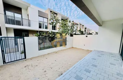 فيلا - 3 غرف نوم - 4 حمامات للبيع في أورا جاردنز - تلال الغاف - دبي