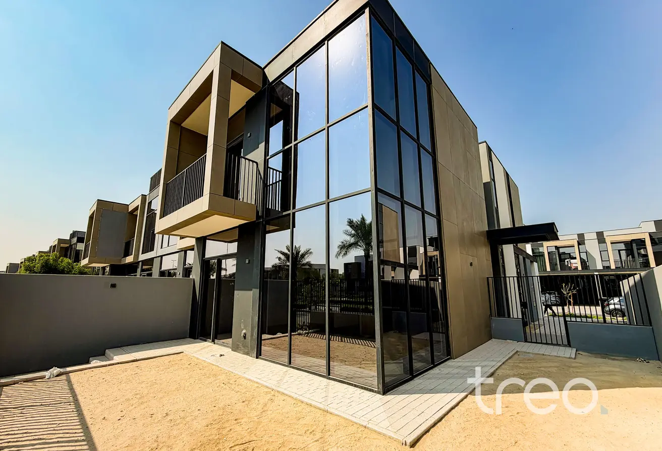 165584863 - Property Main Image