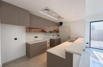 Townhouse - 3 Bedrooms - 4 Bathrooms for rent in Falcon Island North - Falcon Island - Al Hamra Village - Ras Al Khaimah