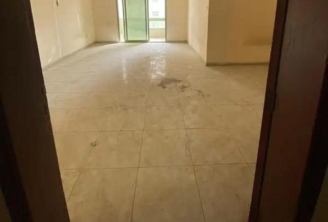 102012221 - Property Image 2