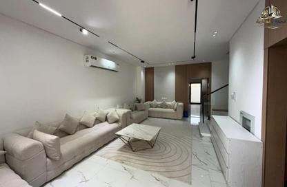 Villa - 5 - 6 for sale in Kabbali Hills - Al Helio 2 - Al Helio - Ajman