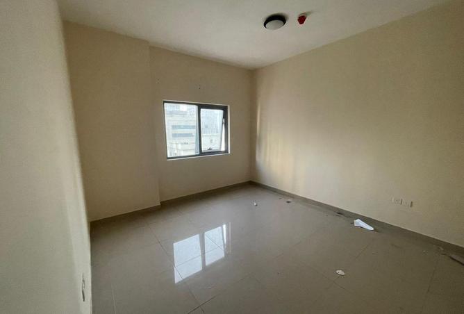 53163300 - Property Image 2