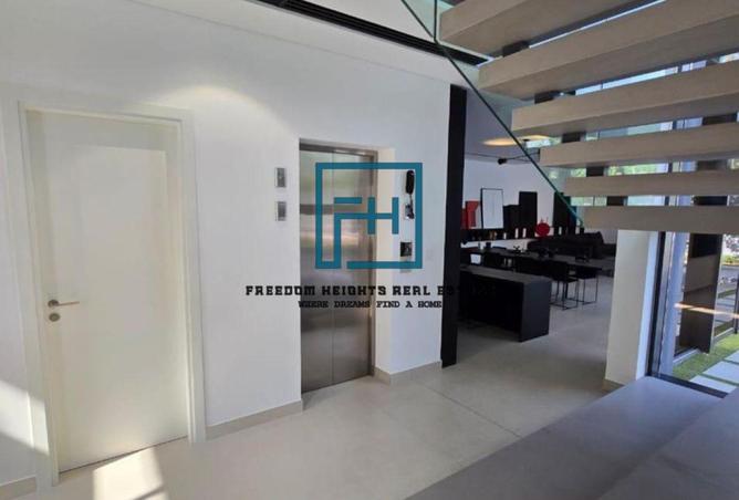 78584416 - Property Image 2