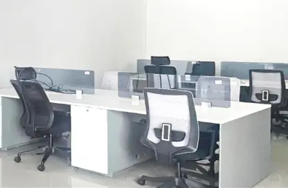 Office Space - 1 Bedroom - 1 Bathroom for rent in Bay Square Building 7 - Bay Square - Business Bay - Dubai